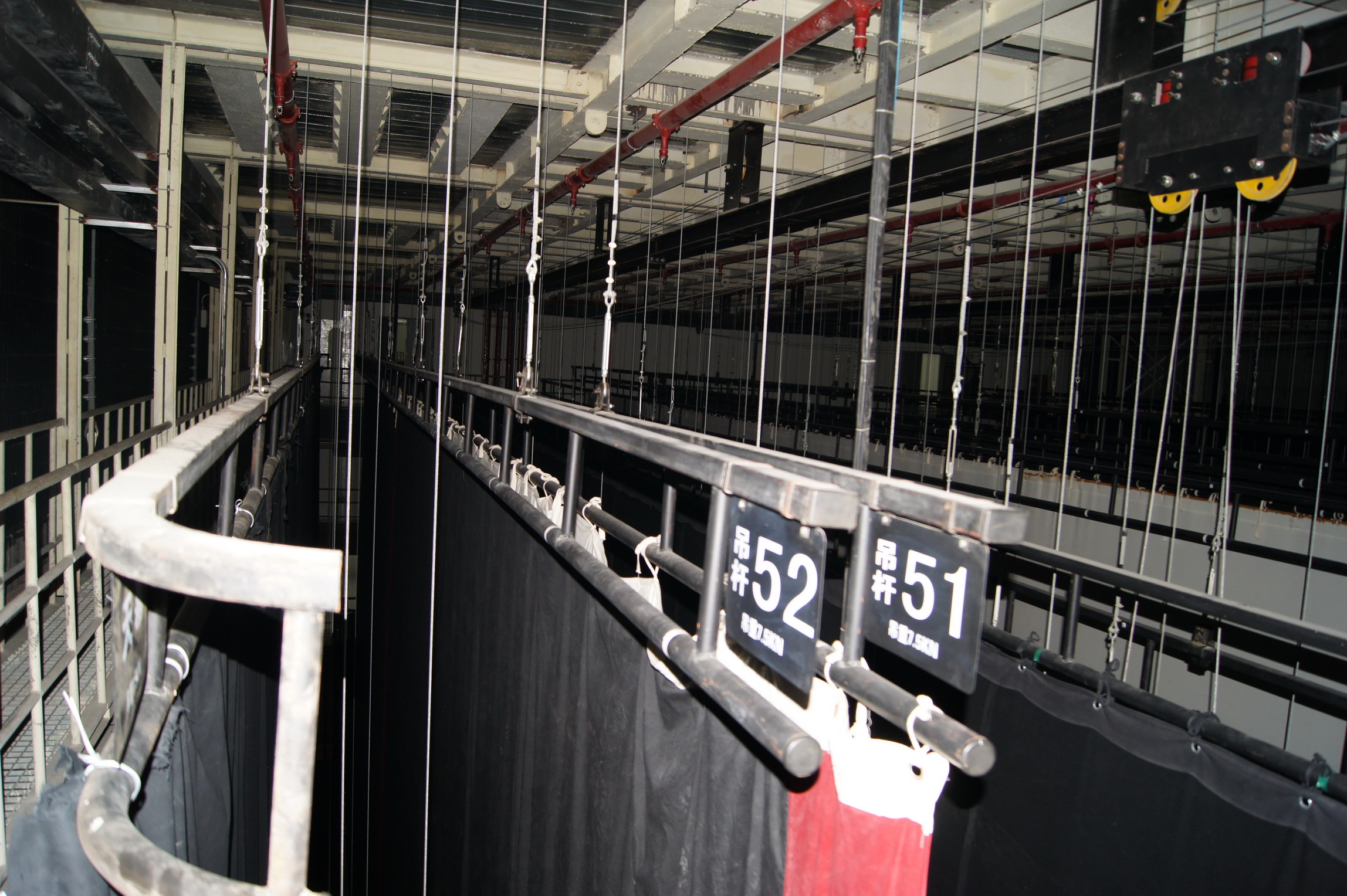 電動舞臺幕布廠家【金舞臺機械】