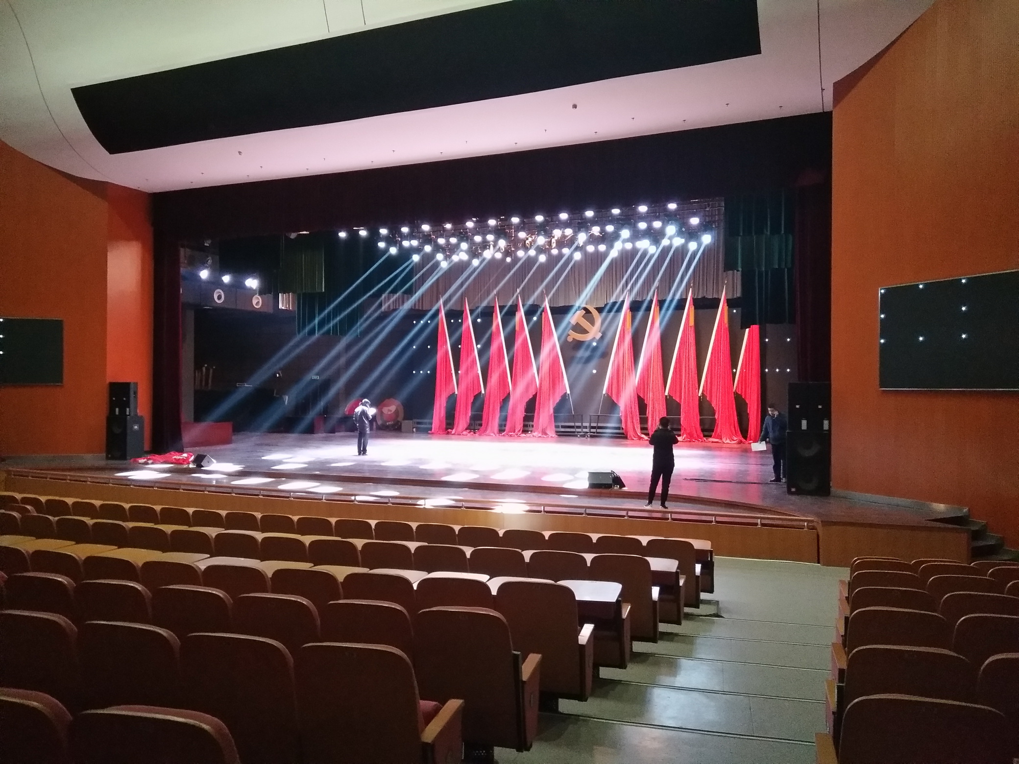 音響設(shè)備怎么連接電視機【金舞臺智能】